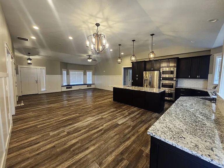 2801 S Tagish Way — Photo 9