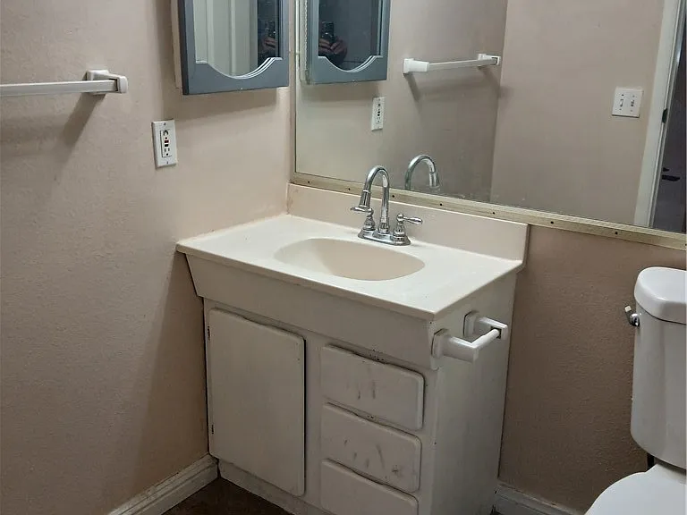 4529 Del Oro Dr #0 — Photo 14