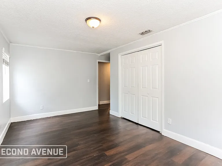5568 Verbena Rd — Photo 12
