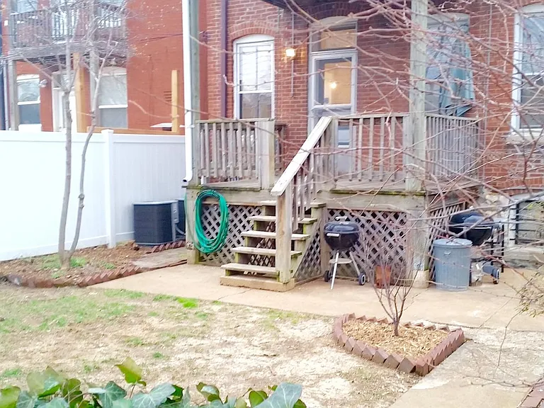 3924 Wyoming St — Photo 2