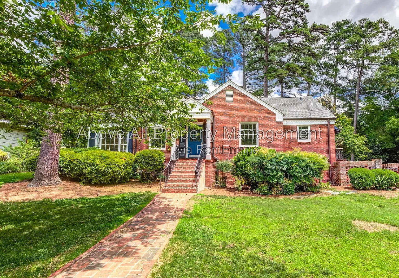 3 bed, 2.5 bath, 1830 sqft, $3,195 — Photo 3