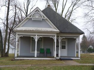 321 W Elm St, Sigourney, IA 52591