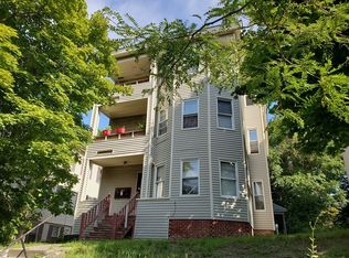 14 Harlow St, Worcester, MA 01605