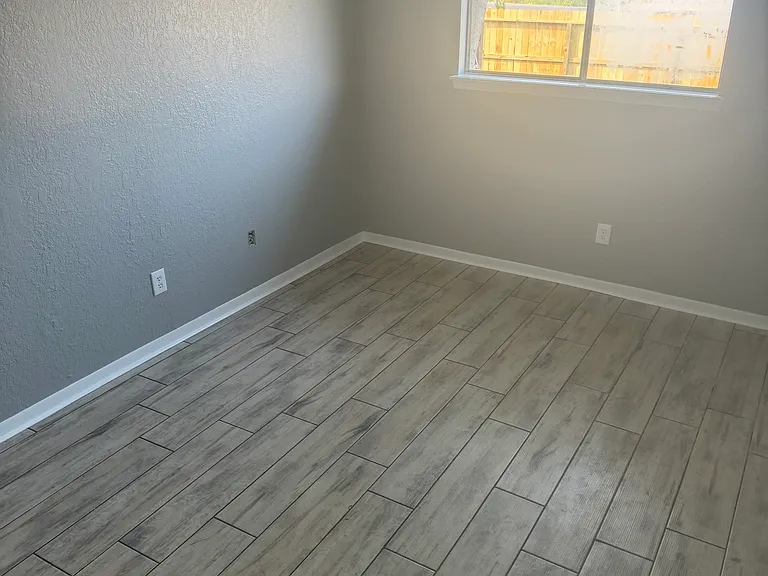 11906 Honey Trail St — Photo 13
