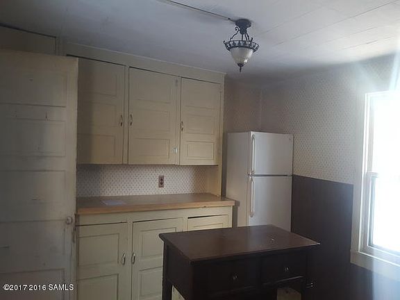 2nd image of 6 William St