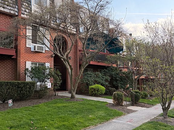 3rd image of 55 N Broadway #3-15H