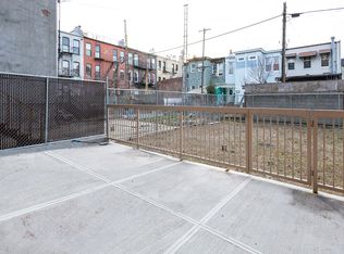 1816 Linden St #1R, Ridgewood, NY 11385