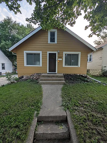 1809 S Summit Ave Photo 1