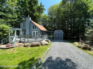 50 Old Post Rd, Tobyhanna, PA 18466