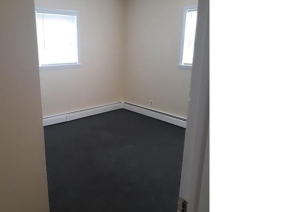 4th image of 3436 Harrison Ave APT 10