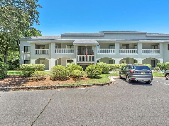 2nd image of 407 Westlake Ct