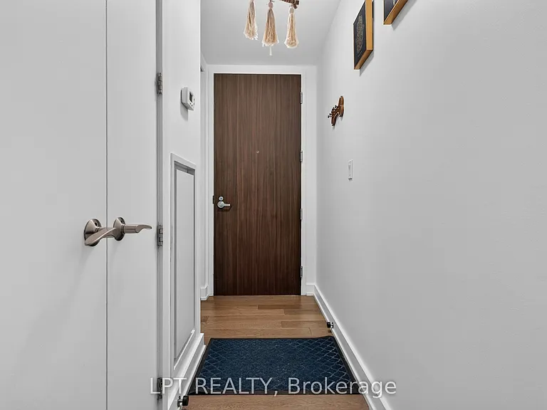 111 Champagne Ave S #307 — Photo 8