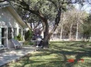 32 Great West Loop, Morgans Pt Resort, TX 76513