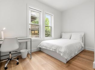 621 E 8th St #6, Boston, MA 02127
