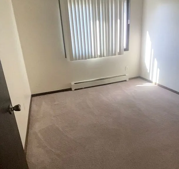 4601 Independence Ave N — Photo 17