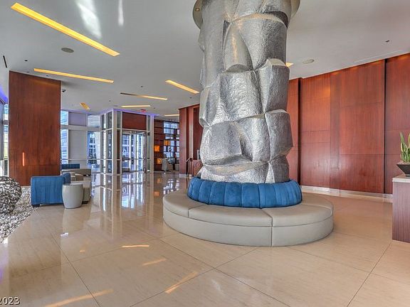 3rd image of 4575 Dean Martin Dr Unit 2511