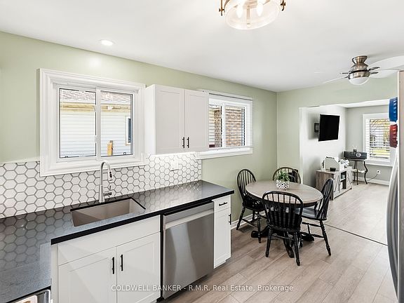 5th image of 590 Pondtail Ct