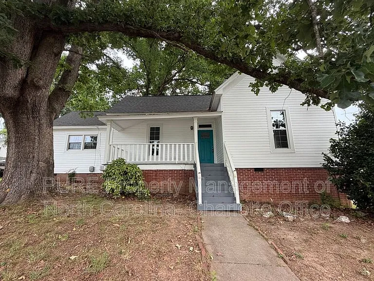 330 Depot St — Photo 1