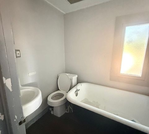 4th image of 1710 Hardy St #8A
