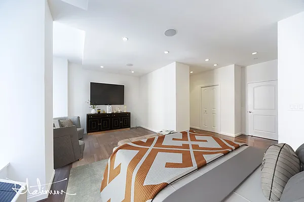 Rented by Platinum Properties | media 29