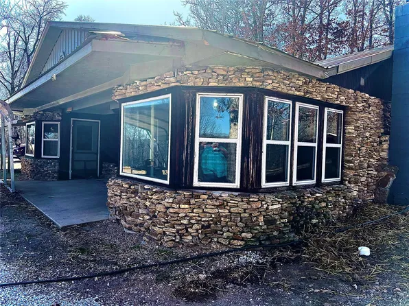 10755 Circle Rd, Dixon, MO 65459