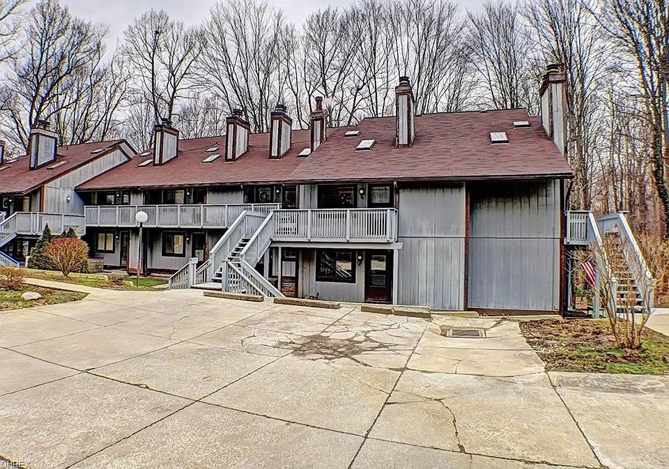 1st image of 515 Meredith Ln APT 2G
