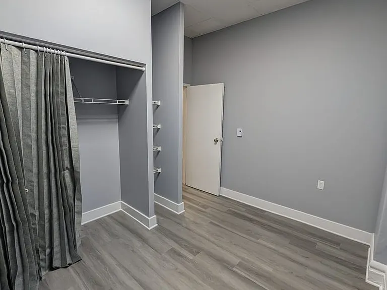 Franklin Park Apartments — Photo 67