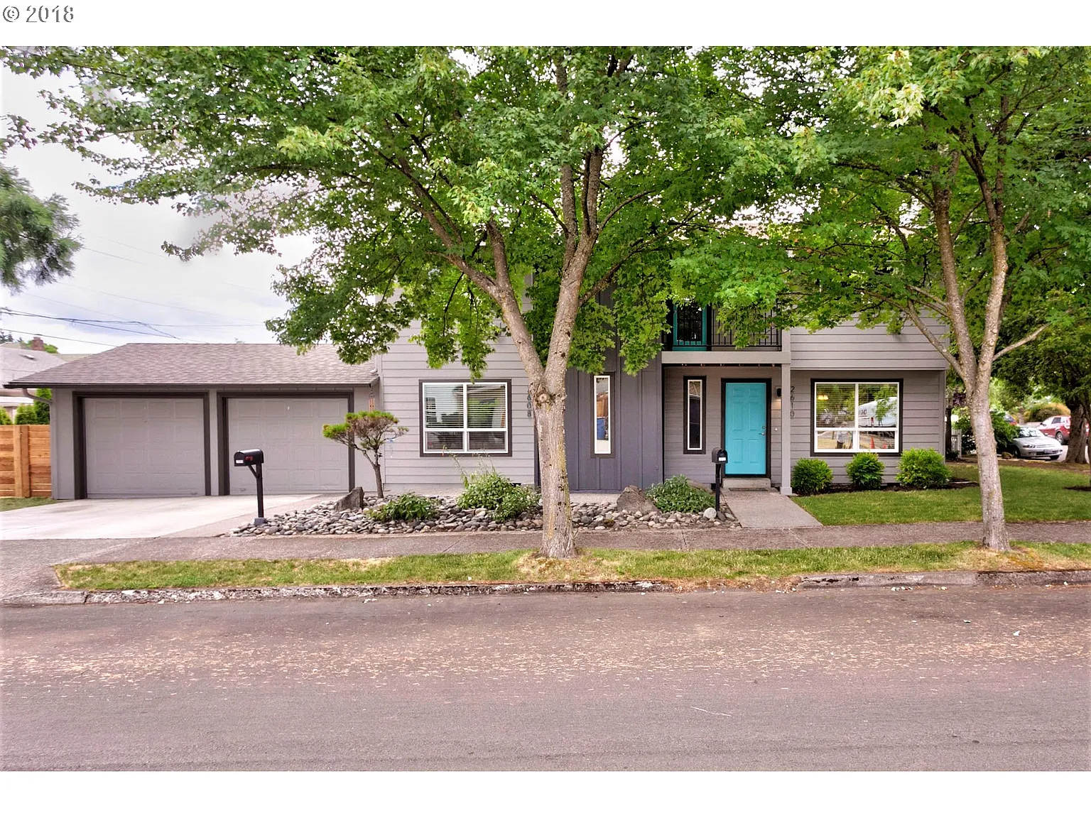 2608 Grant St photo 1