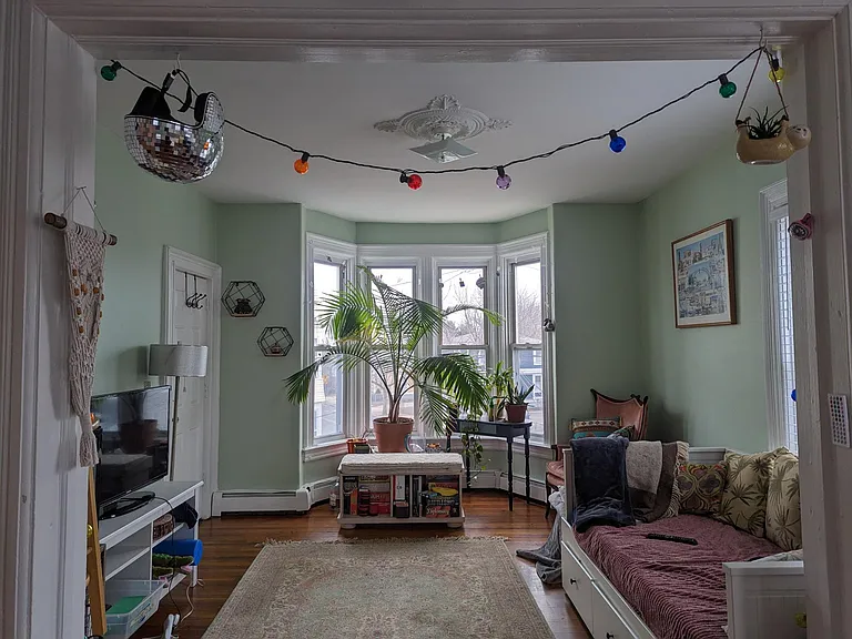 71 Tanner St #2 — Photo 2