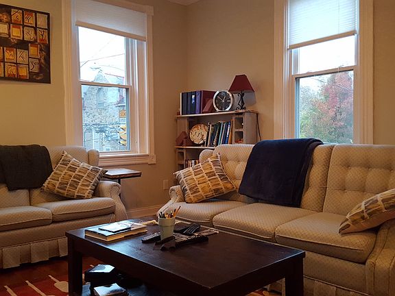 5th image of 1701 Chase Ave #2