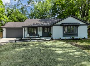 8245 Taunton Rd, Indianapolis, IN 46260