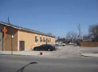 824 E 43rd St, Chicago, IL 60653