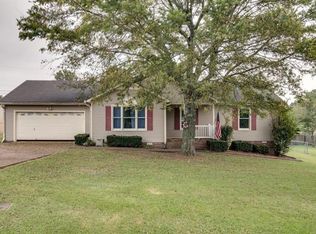 5006 Glenrose Dr, Columbia, TN 38401