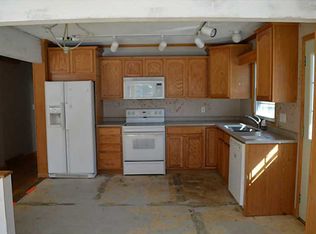 289 Sussex Dr NE, Cedar Rapids, IA 52402