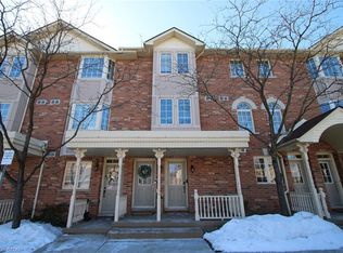 4045 Upper Middle Rd #12, Burlington, ON L7M4S8