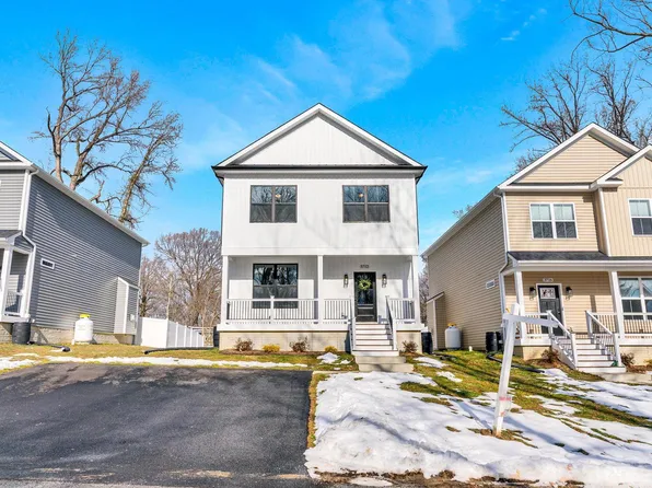 3712 3rd St, North Beach, MD 20714