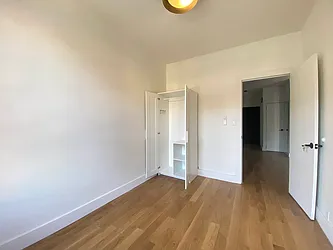 Rented by NY Space Finders Inc.
