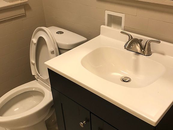 3rd image of 8234 S Ingleside Ave #1