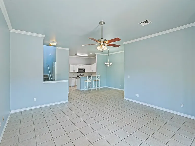15410 Grass Cay Ct — Photo 17