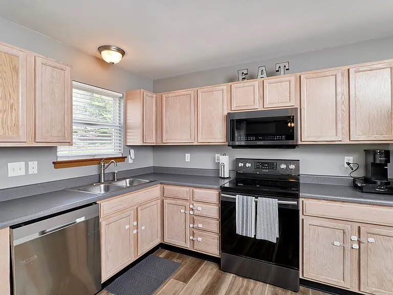206 Waterside Crossing Ct — Photo 13