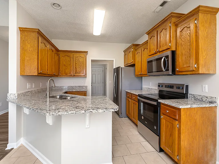 1755 Titanic Ct — Photo 13