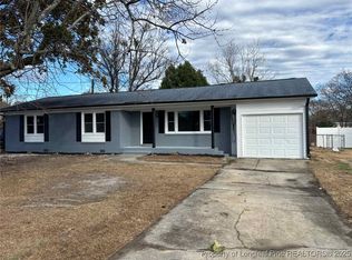 5416 Silver Pine Ct, Fayetteville, NC 28303