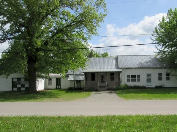 25 Moores Mill Road, Canaan, ME 04924