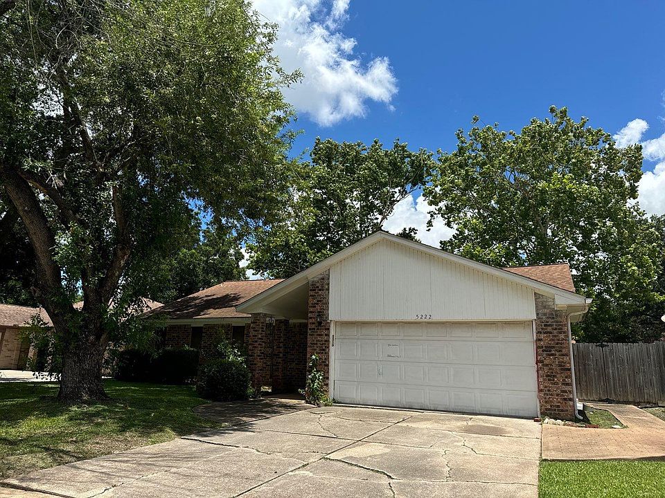 1st image of 5222 Valley View Dr