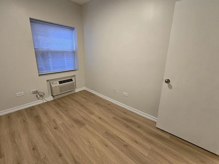 5051 N Kenmore Ave — Photo 14