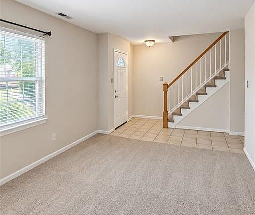 4th image of 515 Schuyler Rd