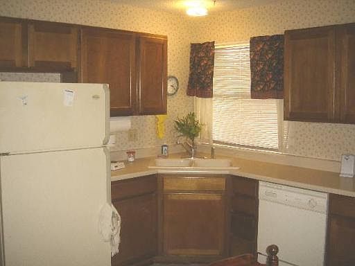 5th image of 13210 LARKWAY DR