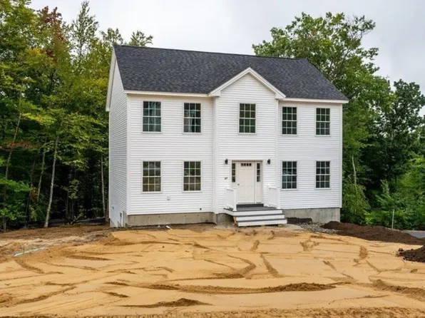16 Fresian Lane, Rochester, NH 03867