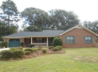 1827 Harcourt Dr, Hephzibah, GA 30815