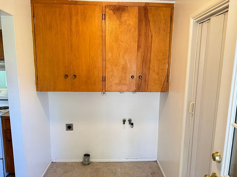 231 Holeman Ave — Photo 14